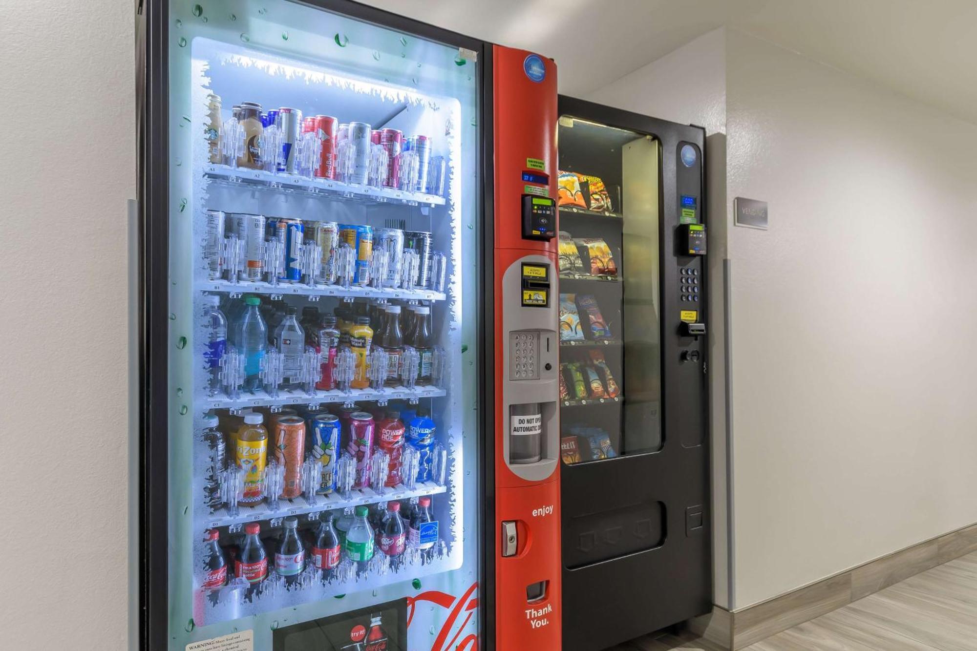 佩里斯红狮酒店 外观 照片